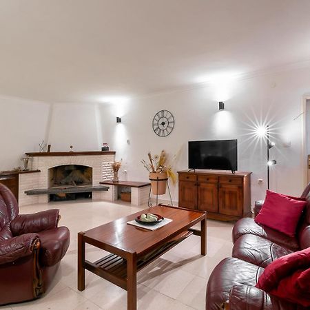 Komun Apartments Vela Luka Zewnętrze zdjęcie