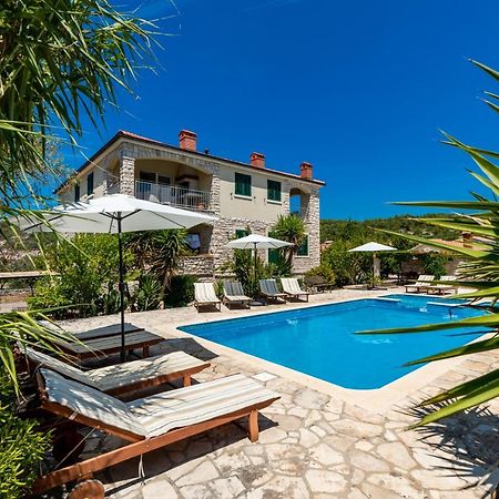 Komun Apartments Vela Luka Zewnętrze zdjęcie