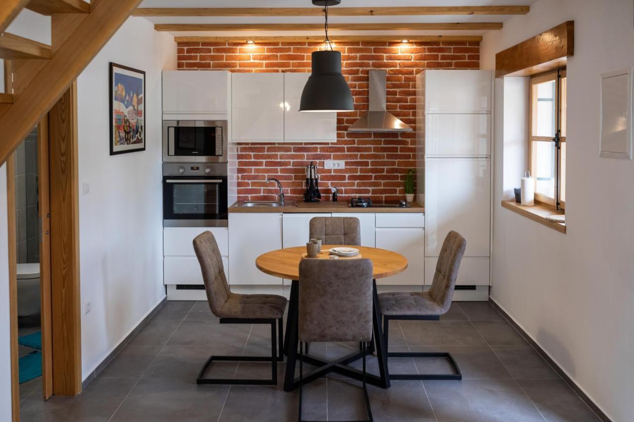 Komun Apartments Vela Luka Zewnętrze zdjęcie