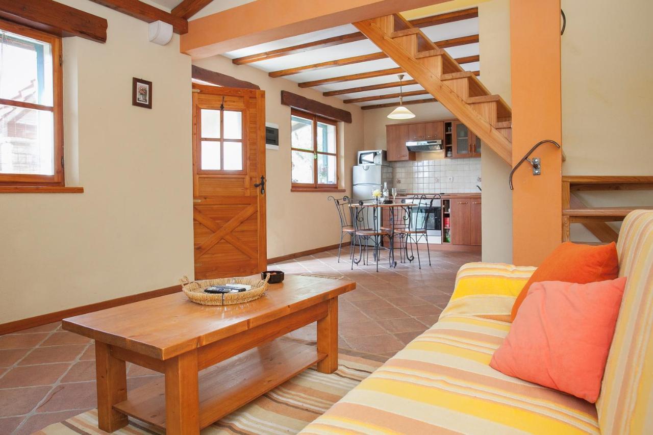 Komun Apartments Vela Luka Zewnętrze zdjęcie