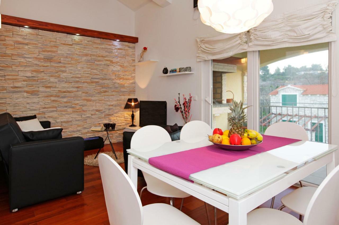 Komun Apartments Vela Luka Zewnętrze zdjęcie